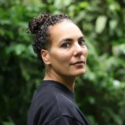 Aisha Scheuer Aisha Scheuer